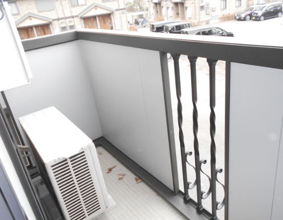 バルコニー　※同物件、別部屋の写真です。