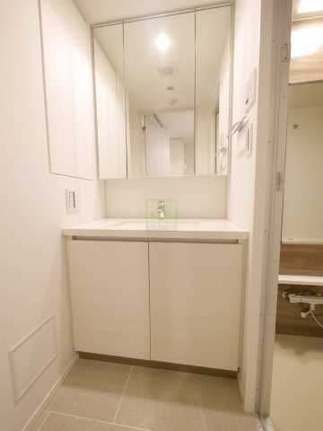 洗面設備　ザ・パークハビオ早稲田 同間取り写真