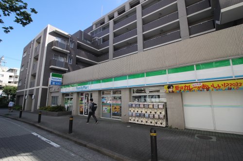 コンビニ　ファミリーマート 船堀駅南口店（コンビニ）まで410m