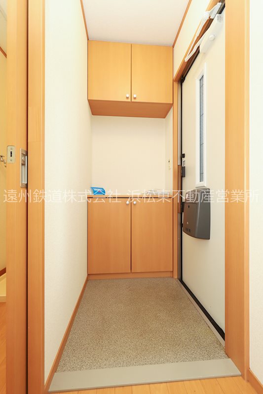 玄関　※他部屋参照