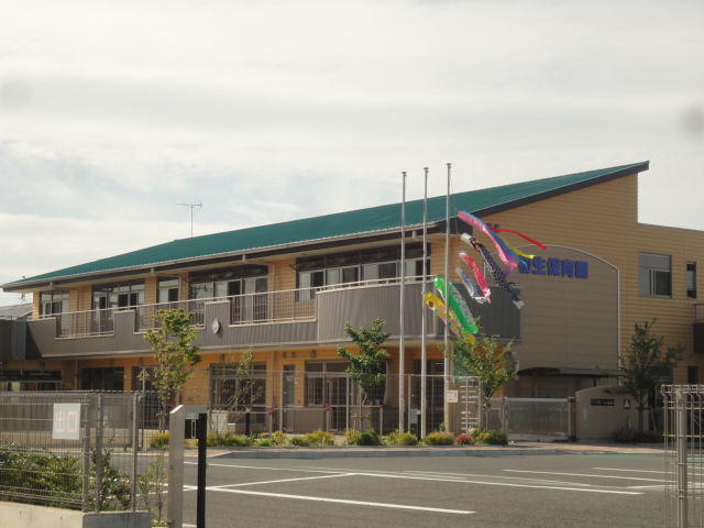 幼稚園・保育園　初生保育園（幼稚園・保育園）まで405m