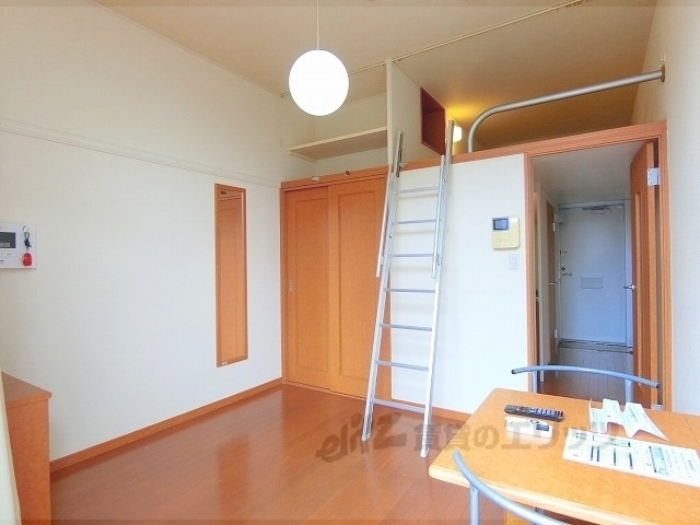 居室・リビング　洋室