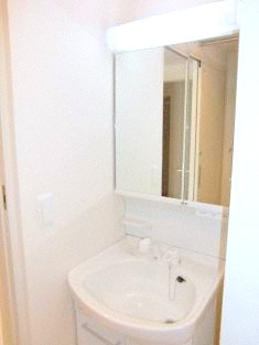 洗面設備　シャンプードレッサーです☆