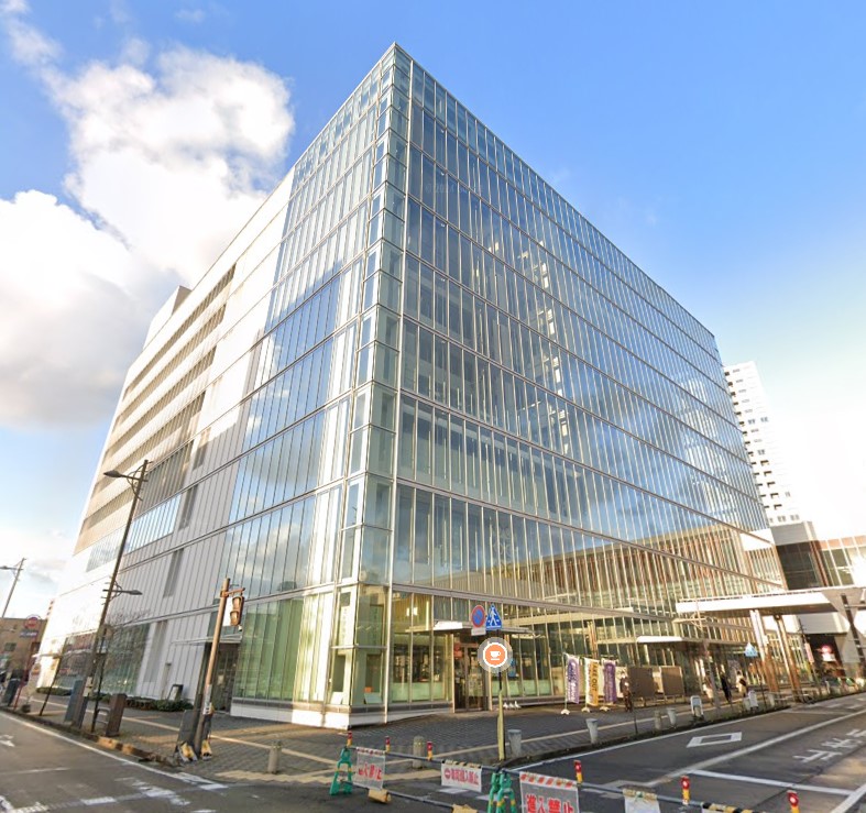 ショッピングセンター　アオッサ（ショッピングセンター）まで428m