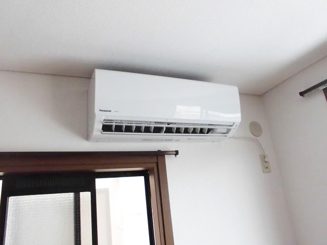その他設備　室内エアコン付き♪