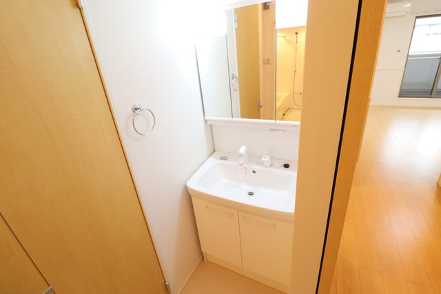 洗面設備　シャンプードレッサー