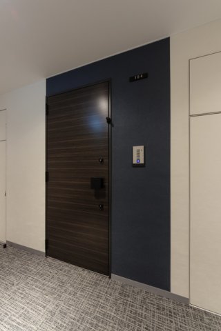 玄関　※写真は同タイプ住戸です。