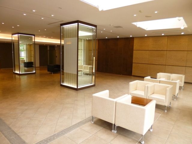 ロビー　部屋探しは株式会社　タウンハウジング　までお気軽にお問合せ…