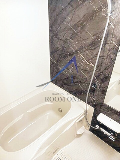 バス・シャワールーム　お風呂です。