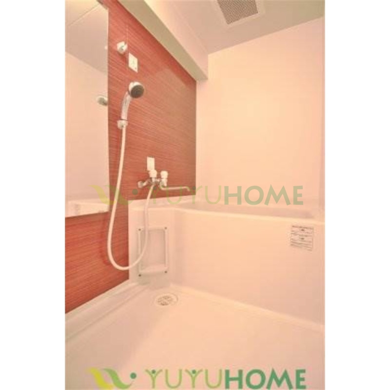 バス・シャワールーム　※間取り・設備等に相違がある場合は、現状優先※