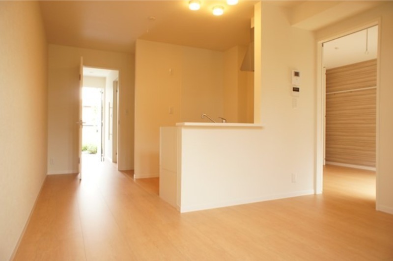 居室・リビング　図面と現状に相違がある場合には現状を優先