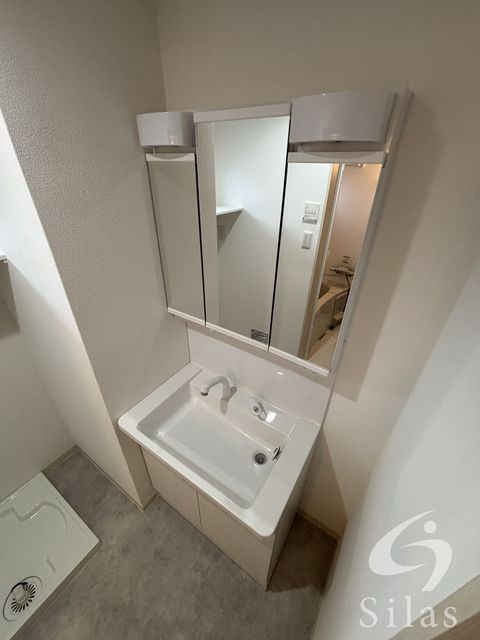 洗面設備　同仕様