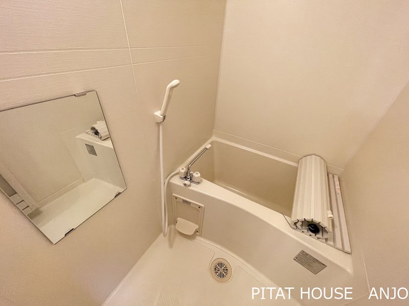 バス・シャワールーム　参考写真２０６（反転タイプ）