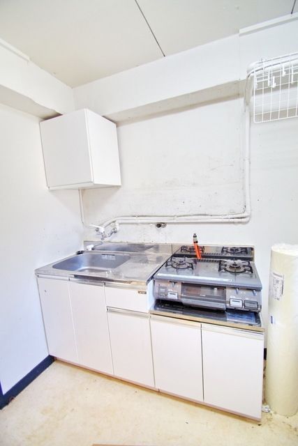 キッチン　※別部屋参考写真です