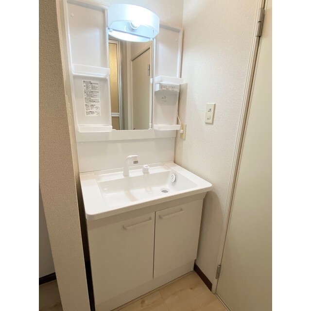 洗面設備　２１０５