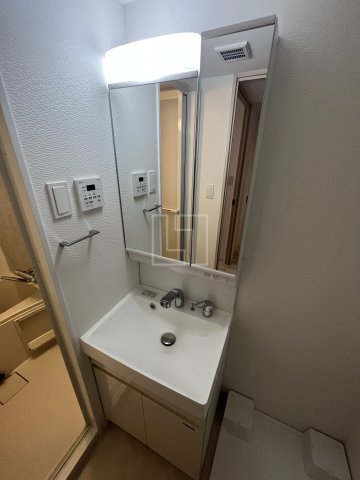 洗面設備　S-RESIDENCE難波大国町Tres　独立洗面台