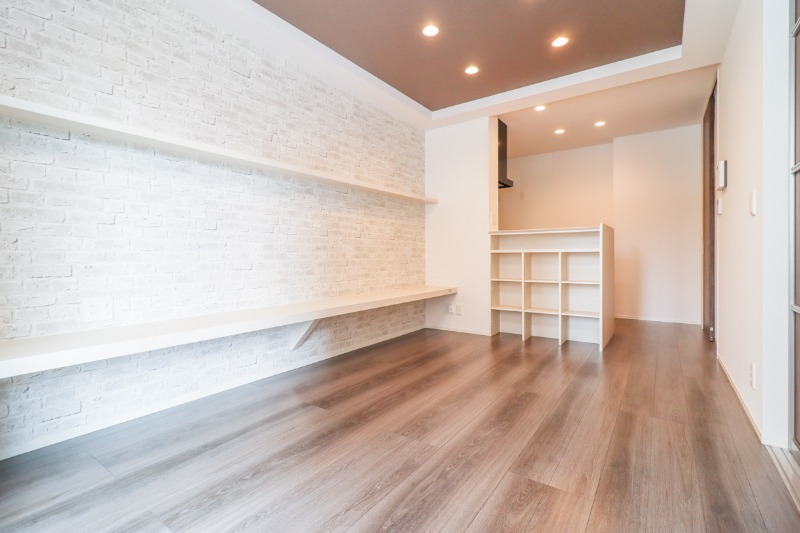 居室・リビング　図面と現状に相違がある場合には現状を優先