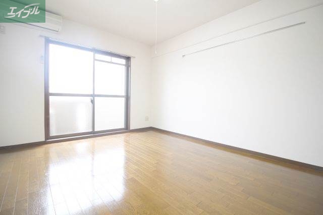 居室・リビング　居室