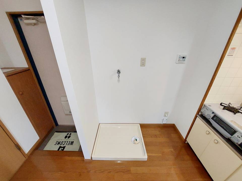 洗面設備　洗濯機置場