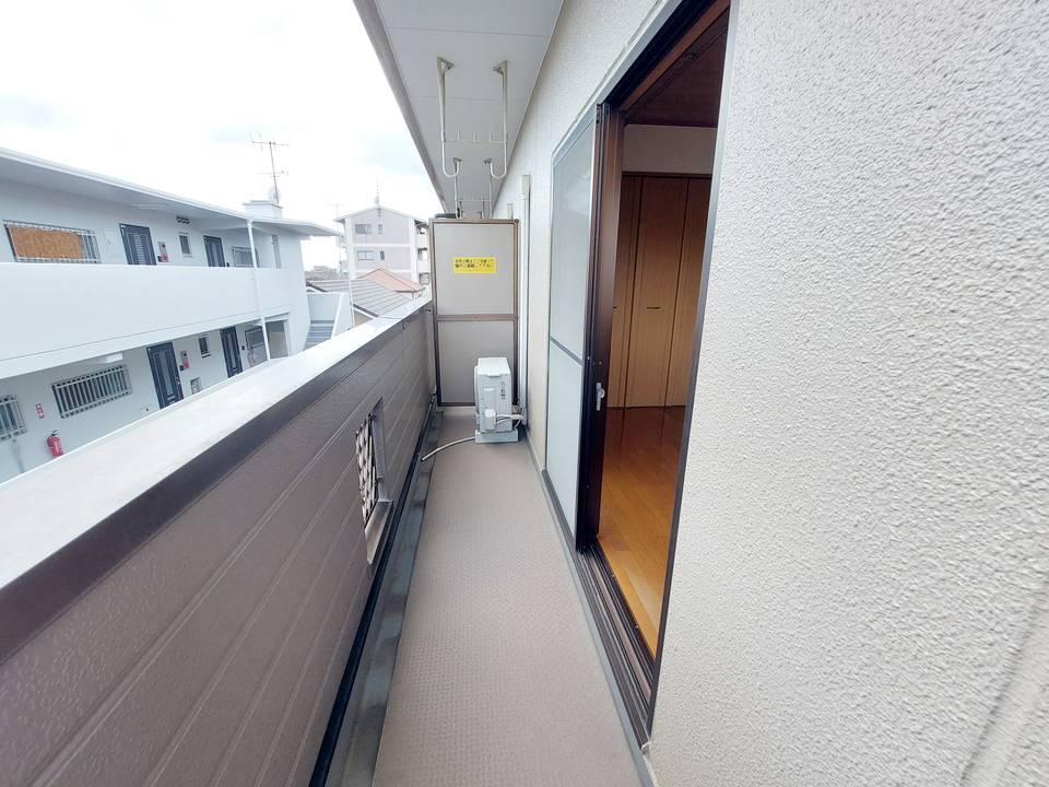 バルコニー　バルコニー