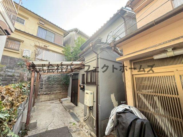 建物外観　外はこのようになっています