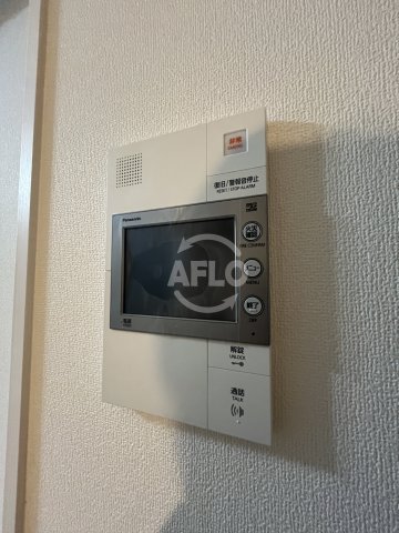 セキュリティ　Luxe住吉公園　モニター付きインターホン
