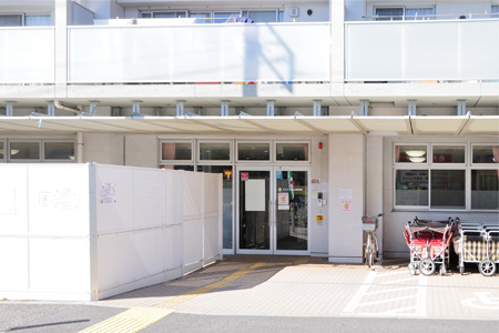 幼稚園・保育園　アスク大倉山保育園（幼稚園・保育園）まで1m