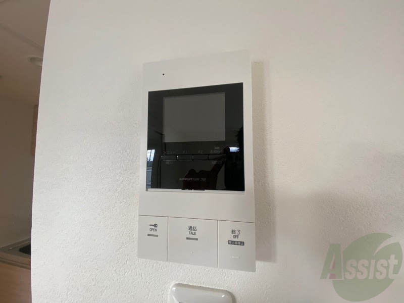 セキュリティ　インターホンで来客確認ができます。安心ですね。