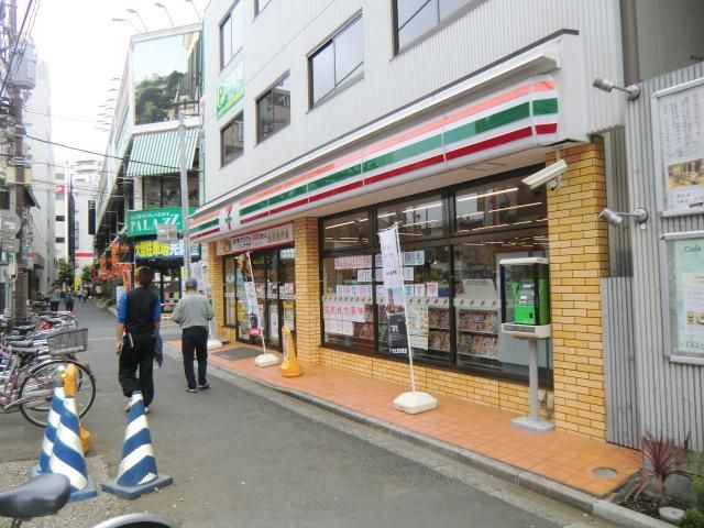 コンビニ　セブンイレブン蕨東口1番街店（コンビニ）まで354m