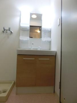 洗面設備　洗面化粧台