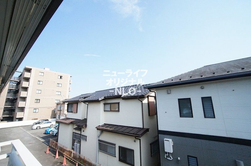 眺望　前面の建物とも距離があるので人目が気になりません☆