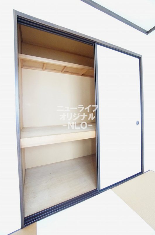 収納　天井高と奥行を活かした大容量の押入れ収納☆