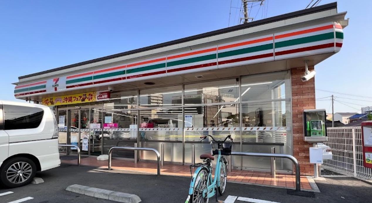 コンビニ　セブンイレブン さいたま上小町店（コンビニ）まで538m
