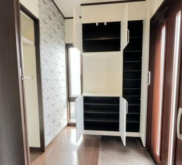 玄関　きれいな玄関です