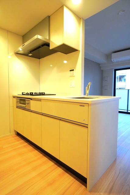 キッチン　※写真は同タイプ住戸です。