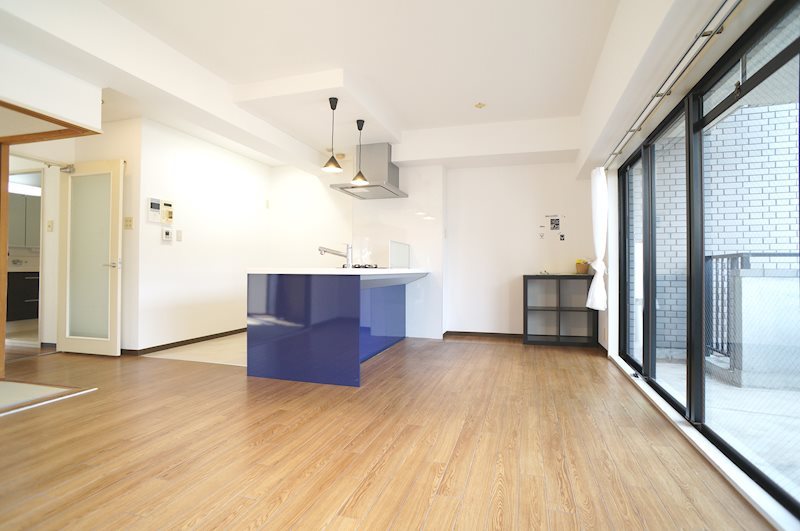 居室・リビング　同系統・別号室の室内写真となります！