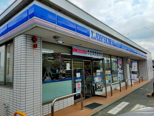 コンビニ　ローソン 田尻店（コンビニ）まで621m