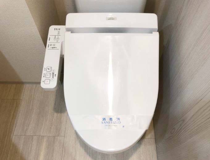 トイレ　★温水洗浄便座★