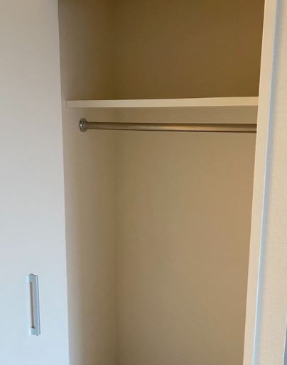 収納　★ハンガーラック付き、上部収納も有り★