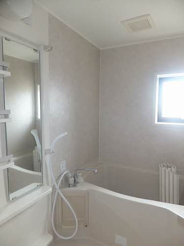 バス・シャワールーム　浴室