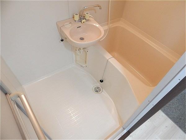 バス・シャワールーム　同仕様写真