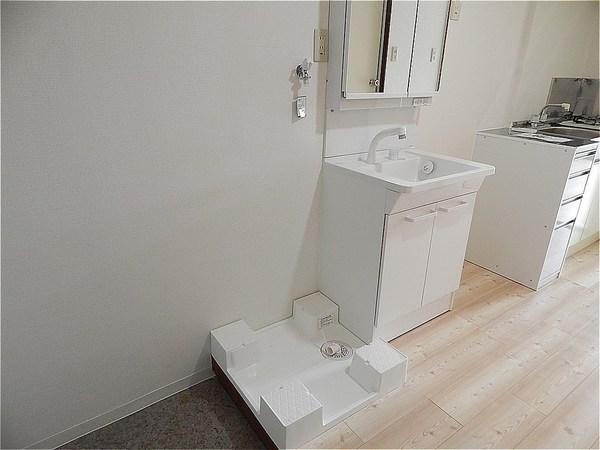 洗面設備　同仕様写真