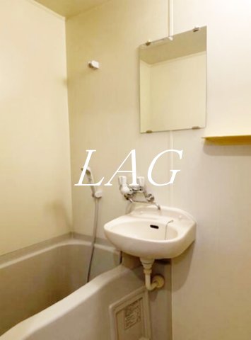 バス・シャワールーム　お風呂です。