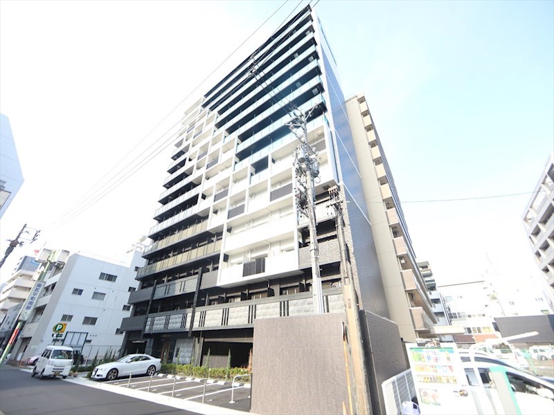 建物外観　外観　オートロック　宅配ＢＯＸ　防犯カメラ　外壁タイル張り