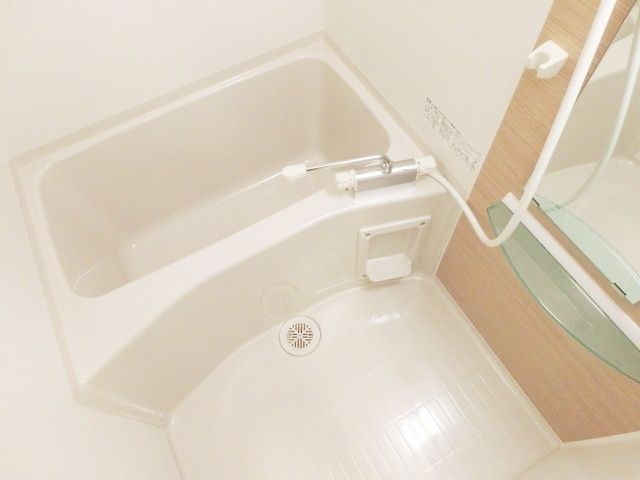 バス・シャワールーム　お部屋探しはタウンハウジング蘇我店にお任せ下さい♪