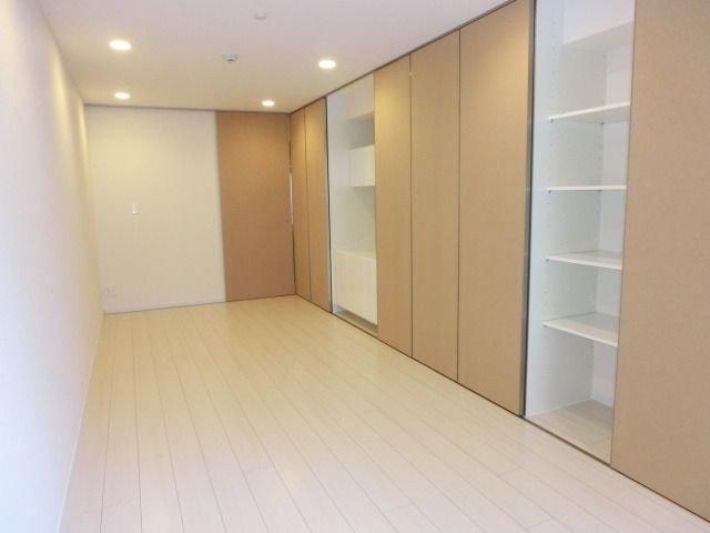 居室・リビング　お問合せはタウンハウジング蘇我店まで！※現地待合わせ相談可能