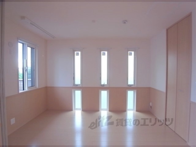 居室・リビング　洋室