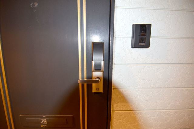 セキュリティ　ＴＶモニター付きインターホン＆デジタルキー