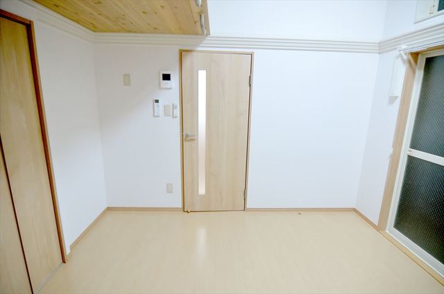 その他部屋・スペース　洋室６帖