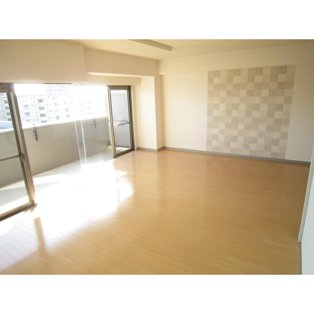 居室・リビング　洋室　広々16帖！